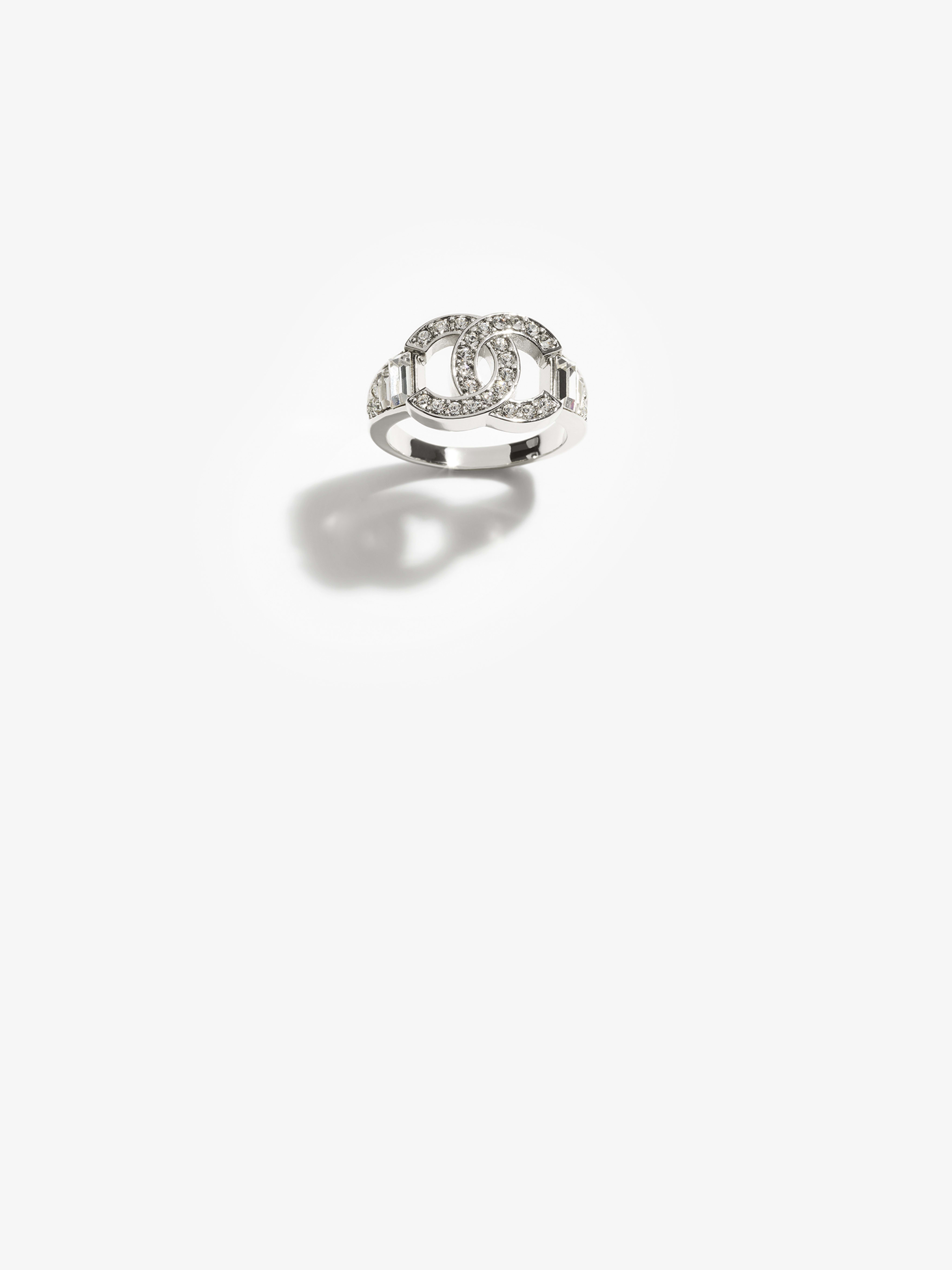 Ring - Silver & Crystal - Metal & Diamantés - artistique view 1 large